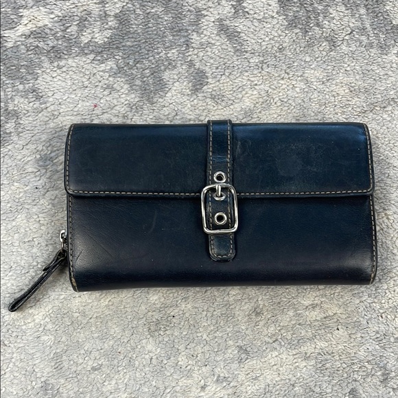 Vintage Coach Black Leather Buckle Wallet Continental - Picture 2 of 15